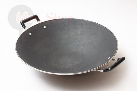 Żeliwna wok ze stalową podstawą 34 cm z okrągłym dnem